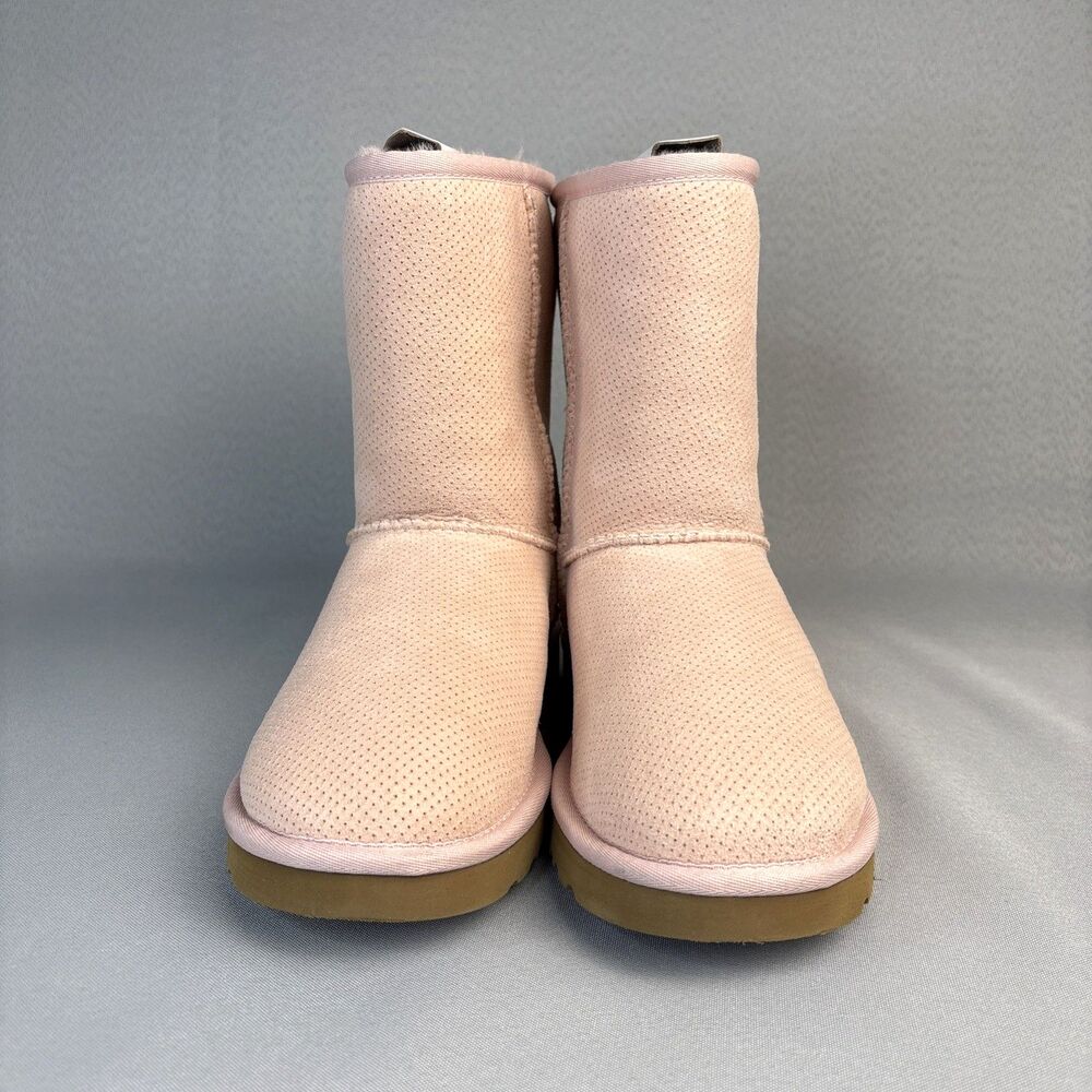 Womens 7 UGG Boots Classic Short Baby Pink Perforated Boho Festival w/ Box RARE!